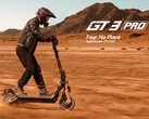 Segway GT3 Pro SuperScooter może jeździć w terenie dzięki 11-calowym samouszczelniającym się oponom z prześwitem 5,7 cala. (Źródło zdjęcia: Segway)