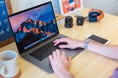 macOS Sequoia przenosi funkcję słuchawek iPhone&#039;a 2020 na komputery Mac (Źródło: Unsplash)