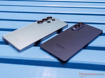 Galaxy S25 Edge vs Galaxy S25 Ultra (źródło obrazu: Notebookcheck)