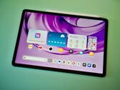 Lenovo Yoga Tab Gen 2 poczynił ogromne postępy, zwłaszcza pod względem czasu pracy na baterii.
