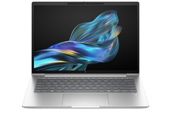 EliteBook 6 G1q 14 wyróżnia się w wielu konkretnych scenariuszach, ale brakuje mu opcji czytnika Smart Card (źródło zdjęcia: HP)