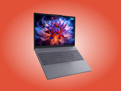 IdeaPad Slim 3i 15IWC11 w kolorze Luna Grey.
