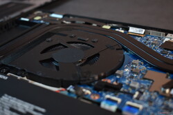 Lenovo ThinkPad T16 G2: system chłodzenia