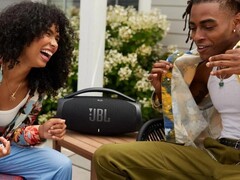 JBL zaprezentował obsługujące Wi-Fi wersje swoich głośników Boombox 3 i Charge 5. (Źródło obrazu: JBL)