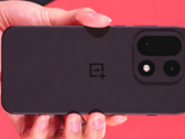OnePlus 15 pokazany na Qualcomm Summit. (Źródło zdjęcia: Qualcomm, edytowane)