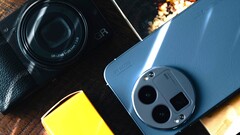 Kamera Ricoh GR w Realme GT 8 Pro jest podobna do kamery Oppo Find X9 Pro (źródło obrazu: Weibo)