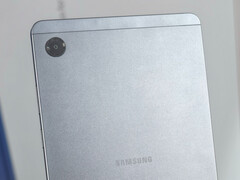 Rzekomy obraz prototypu Galaxy Tab A11 od tyłu (źródło obrazu: via Mukul Sharma)