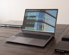 Recenzja Asus ExpertBook P5605CAA: Zamiana procesora AMD Ryzen na Intel Core Ultra