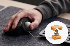 Mysz trackball Elecom Ist Plus (IT10MRS) wykorzystuje 5-kulkowe rolki o zmniejszonym tarciu.