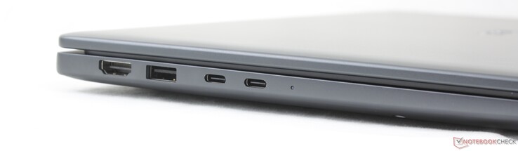 Po lewej: HDMI 2.1, USB-A 3.2 Gen. 1, 2x Thunderbolt 4 z DisplayPort 2.1 + Power Delivery