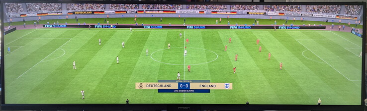 Fifa 23 na monitorze ultraszerokim – Innocn