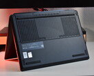 Spód laptopa Lenovo Legion 5 15AGP11.