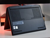Spód laptopa Lenovo Legion 5 15AGP11.