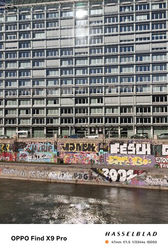 Oppo 47 mm przycięcie czujnika z głównego aparatu.