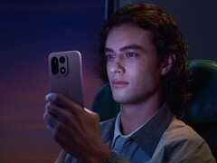 OnePlus 15 (źródło obrazu: OnePlus)