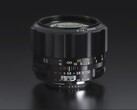 Nowy obiektyw Voigtlander NOKTON 55 mm SLIIs wygląda jak wyrwany prosto z lustrzanki z lat 80. (Źródło obrazu: Cosina)