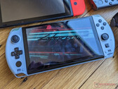 GPD Win 4 po flashowaniu swojego nowego firmware'u IC powinien pracować płynnie z częstotliwością 60 Hz. (Źródło obrazu: NotebookCheck)