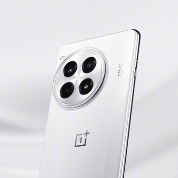 Wyspa aparatu w telefonie (źródło obrazu: OnePlus)