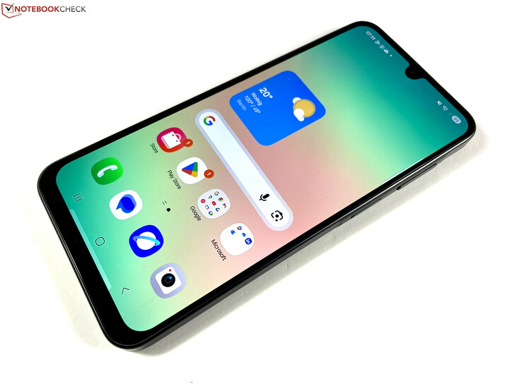Samsung Galaxy A26 5G (źródło obrazu: Manuel Masiero)