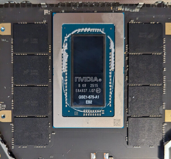 Zbliżenie na chipset RTX Spark firmy Nvidia.