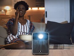 Projektor KODAK FLIK HD10 wykorzystuje Android TV. (Źródło obrazu: KODAK)