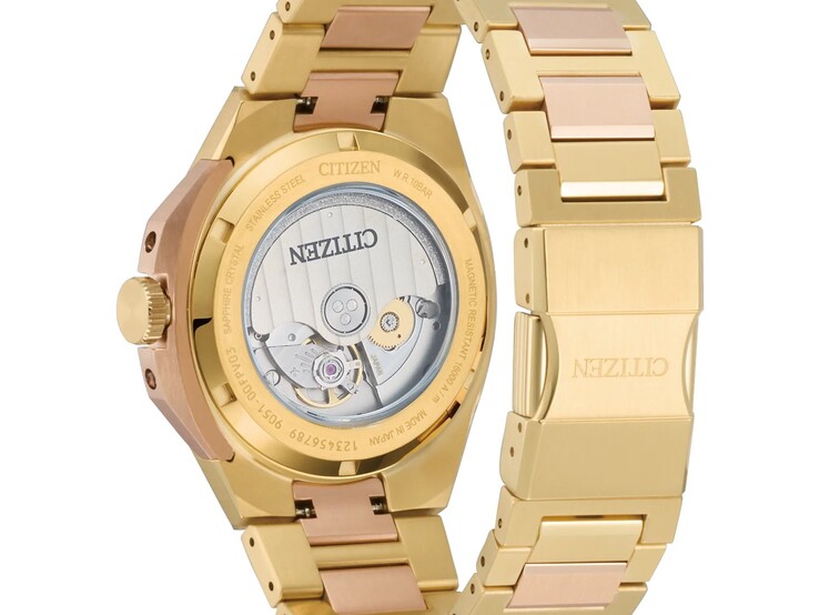 Przezroczysty dekiel prezentuje wewnętrzny mechanizm Citizen Caliber 9051. 