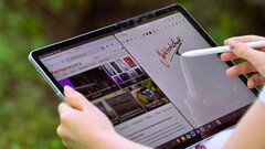 Samsung Galaxy Tab S10 FE Plus w recenzji. (Źródło zdjęcia: Marcus Herbrich)