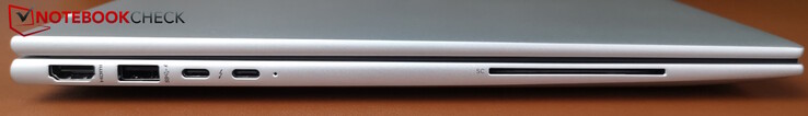 Po lewej: HDMI 2.1, USB-A (5 Gb/s), 2x USB-C Thunderbolt 4 z PD i DP (40 Gb/s)