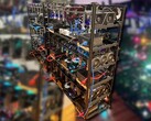 Platforma do wydobywania kryptowalut z kartami NVIDIA (zdjęcie: miner69niner/Reddit, edytowane)