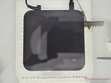 Czujnik linii papilarnych Asus ExpertCenter PN54 (źródło obrazu: Notebookcheck)
