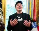 Elon Musk przemawiający w Gabinecie Owalnym Białego Domu. (Źródło zdjęcia: ALLISON ROBBERT/AFP via Getty Images)