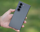 Galaxy Z Fold Special Edition jest obecnie najcieńszym składanym urządzeniem Samsunga. (Źródło zdjęcia: Fenibook)