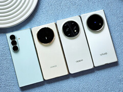 Galaxy Z Fold7, Magic V5, Find N5 i X Fold5, od lewej do prawej. (Źródło zdjęcia: Ice Universe)