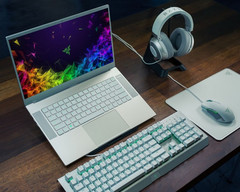 Razer Blade 15 Mercury White Limited Edition