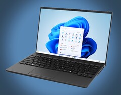 Fujitsu FMV UX-K3 to obecnie najlżejszy laptop na świecie (źródło zdjęcia: Fujitsu)