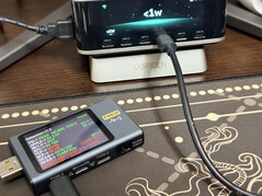 Zrzut ekranu z testu USB-C4