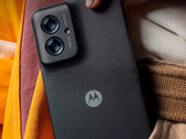 Moto G55 wygląda jak wiele innych ostatnich wersji Moto G. (Źródło obrazu: 91mobiles)