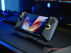 Zarówno MSI Claw 7 AI+, jak i 8 AI+ są wymienione na oficjalnej stronie internetowej w cenie o 100 USD wyższej niż sugerowana cena producenta (źródło zdjęcia: Notebookcheck)