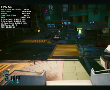 Cyberpunk 2077 działający na Intel Core Ultra 7 356H mini PC przy 51 FPS