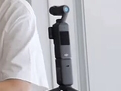 Prototyp Osmo Pocket 4 według plotek. (Źródło zdjęcia: via Fixed Focus Digital)