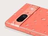 Pixel 7a jest ograniczony do ładowania 18 W. (Źródło: Google)