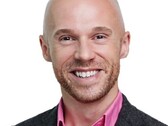 Robert Hallock z firmy Intel opowiada o Lunar Lake. (Zdjęcie za pośrednictwem LinkedIn)