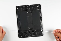 IPad Apple jest prawie niemożliwy do naprawy, a drogie części zamienne sprawiają, że naprawa jest mniej atrakcyjna. (Źródło obrazu: iFixit)