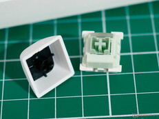 Przełączniki Keychron Q1 HE 8K Ultra Fast Magnetic Lime i spód OSA keycap