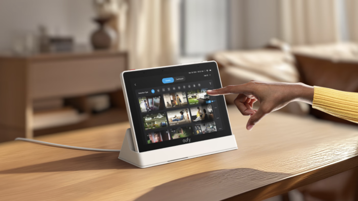 Wyświetlacz eufy Smart Display E10 (źródło obrazu: eufy via Coolblue)