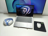 Recenzja laptopa HP ZBook Ultra G1a 14 z podświetleniem Strix Halo: ofiara kryzysu pamięci?