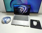 Recenzja laptopa HP ZBook Ultra G1a 14 z podświetleniem Strix Halo: ofiara kryzysu pamięci?
