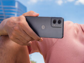 Moto G24 będzie dostarczana z Android 14 w czterech opcjach kolorystycznych. (Źródło obrazu: Motorola)
