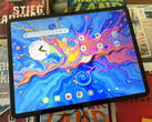 Teclast Art Pad Pro posiada również rysik z 4096 poziomami nacisku oraz 30-watowy zasilacz. (Źródło obrazu: Notebookcheck)