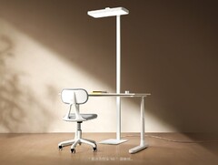 Pionowa lampa edukacyjna Xiaomi Mijia rzuca światło w dwóch kierunkach. (Źródło obrazu: Xiaomi)